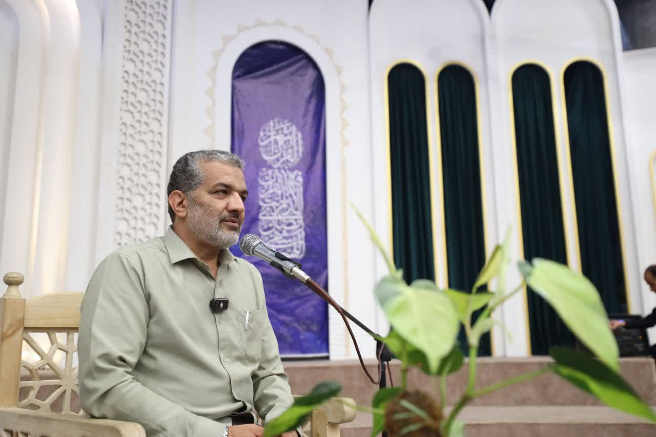 غربی ها می‌خواهند سوم خرداد را از ذهن جوانان پاک کنند