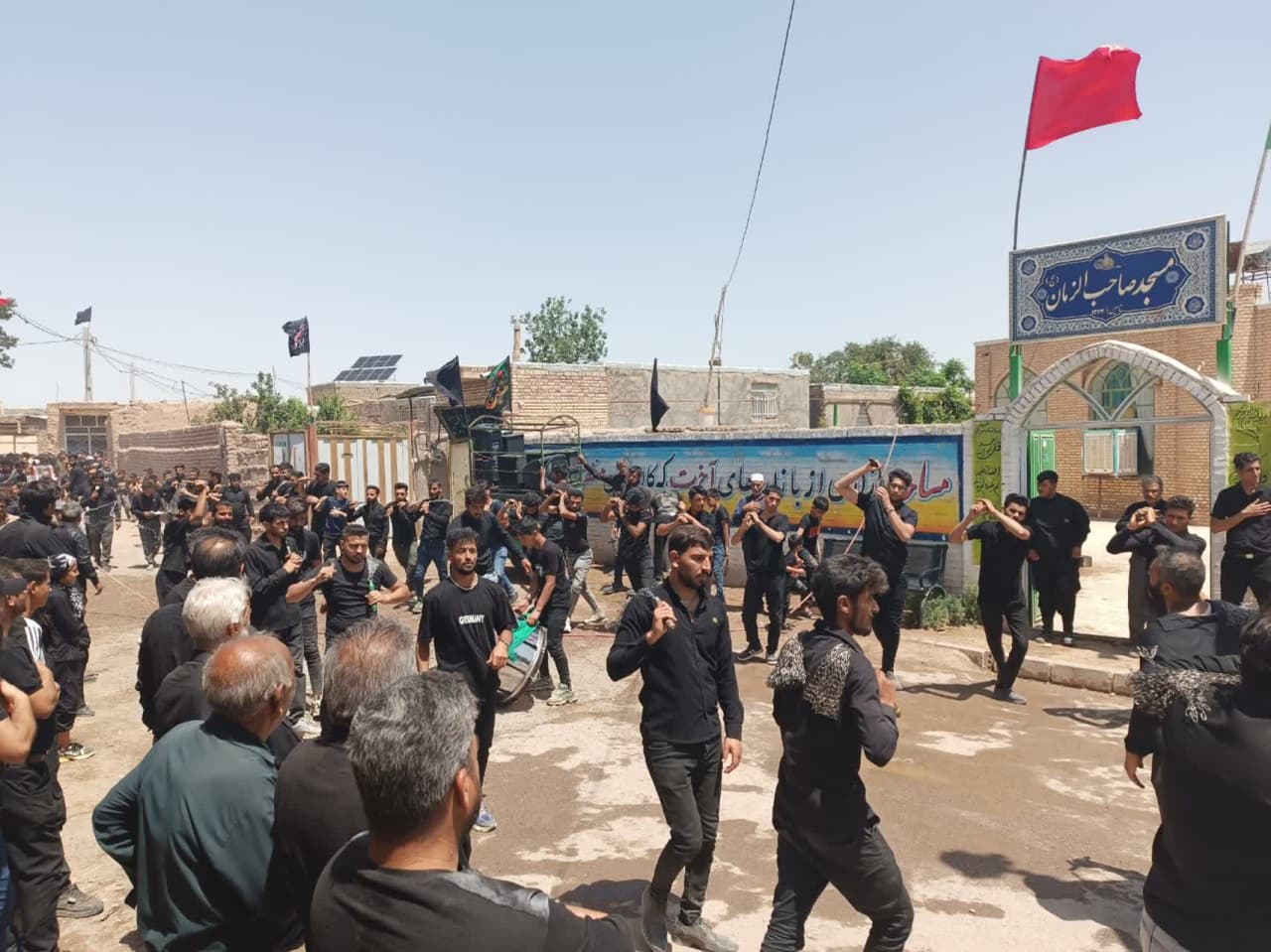 پایگاه خبری شورا تریبون
