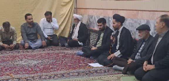 حضور در بین مردم موجب تسریع در گره گشایی می شود