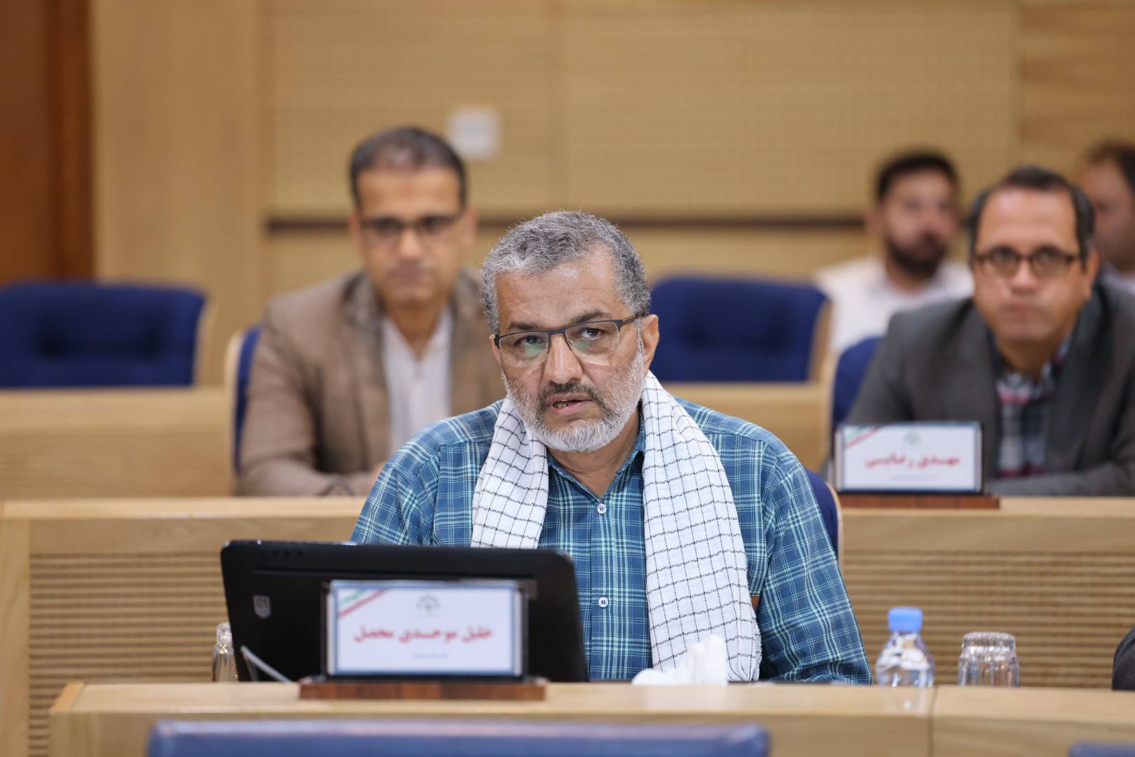 نطق پیش از دستور خلیل موحدی
