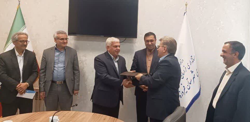 احداث پروژه دولتی با مشارکت ۹۵ میلیارد ریالی و نشان دارکردن مودیان مالیاتی فیروزه