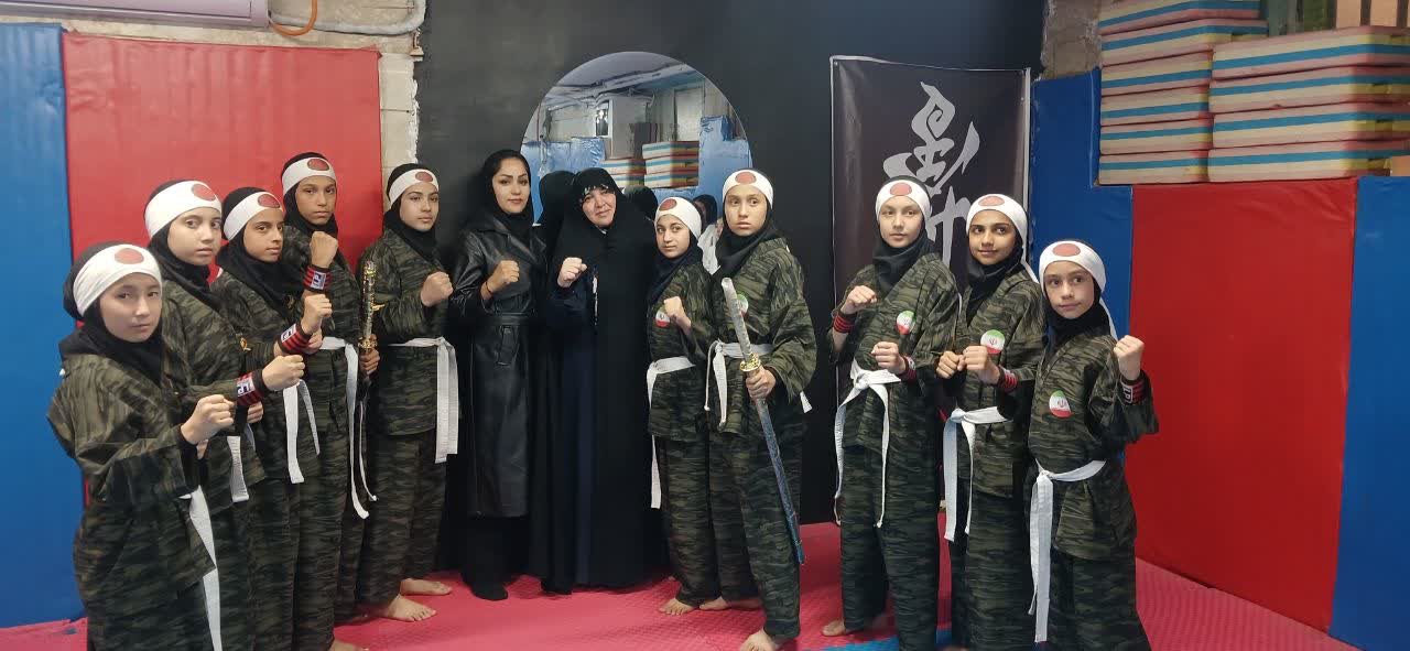 پایگاه خبری شورا تریبون