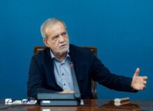 رئیسجمهور: باید با مردم شفاف و صادق باشیم