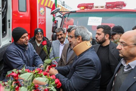  تحویل ۳۷ دستگاه ماشین‌آلات به شهرداری‌های خراسان رضوی