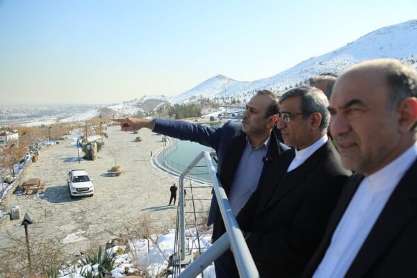 بازدید استاندار از مرکز مدیریت بحران و مانور زلزله مشهد