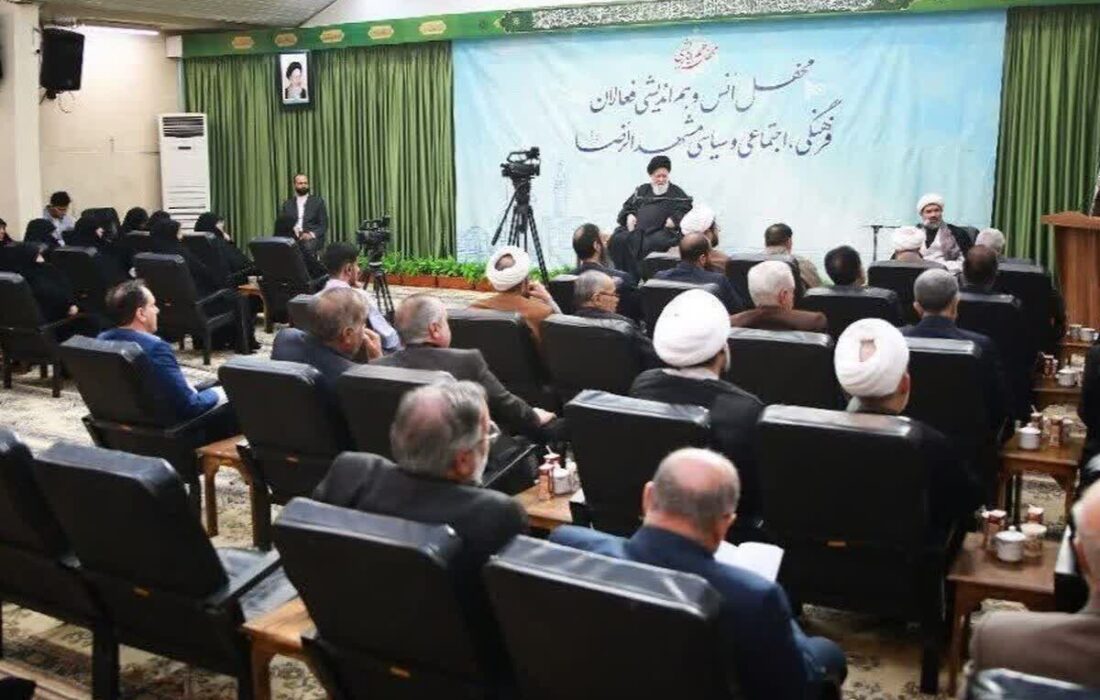 علم‌الهدی: نخبگان فرهنگی و سیاسی نباید منفعل باشند؛ بی‌تفاوتی خیانت به کشور است