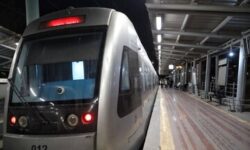 رایگان شدن خدمات مترو مشهد در روز ۲۲ بهمن ۱۴۰۴