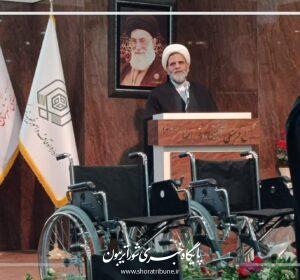 موافقت مجلس با تعویق ۶ ماهه موعد برگزاری انتخابات شوراهای شهر و روستا ... نمایندگان در جلسه علنی امروز مجلس شورای اسلامی، در جریان بررسی اصلاح موادی از قانون ... پایگاه خبری شورا تریبون